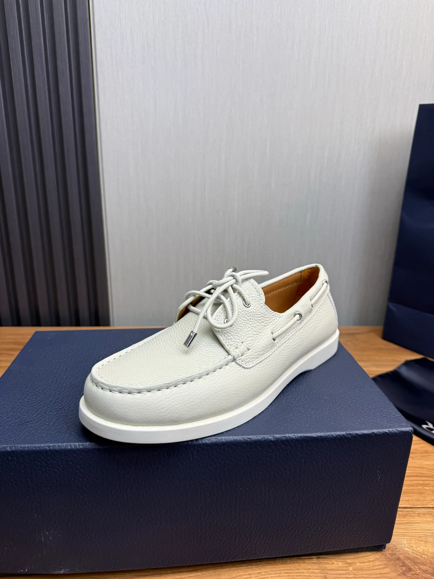 Men's shoes 💰560💰 [Dior] Men's official website na hot sale 🔥Imported cowhide + cowhide lining. Original rubber wear-resistant outsole. High quality shipment ⬆️Code number 38-44, (45 customized)